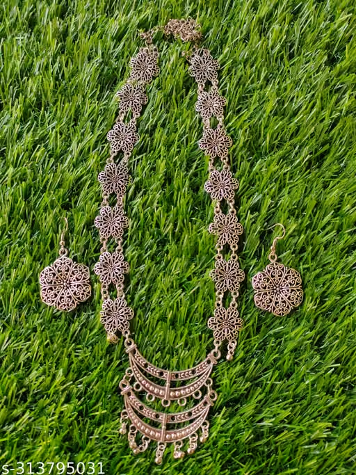 Shimmering Chic Jewellery