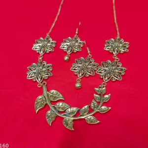 Shimmering Graceful Jewellery