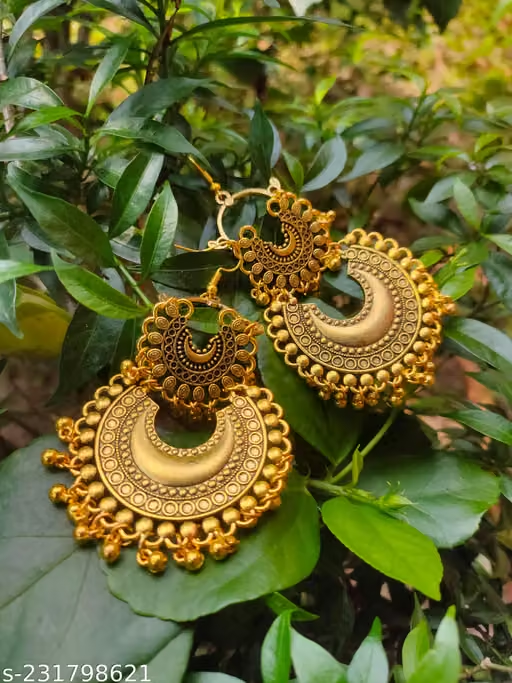 Stylo Earrings & Studs