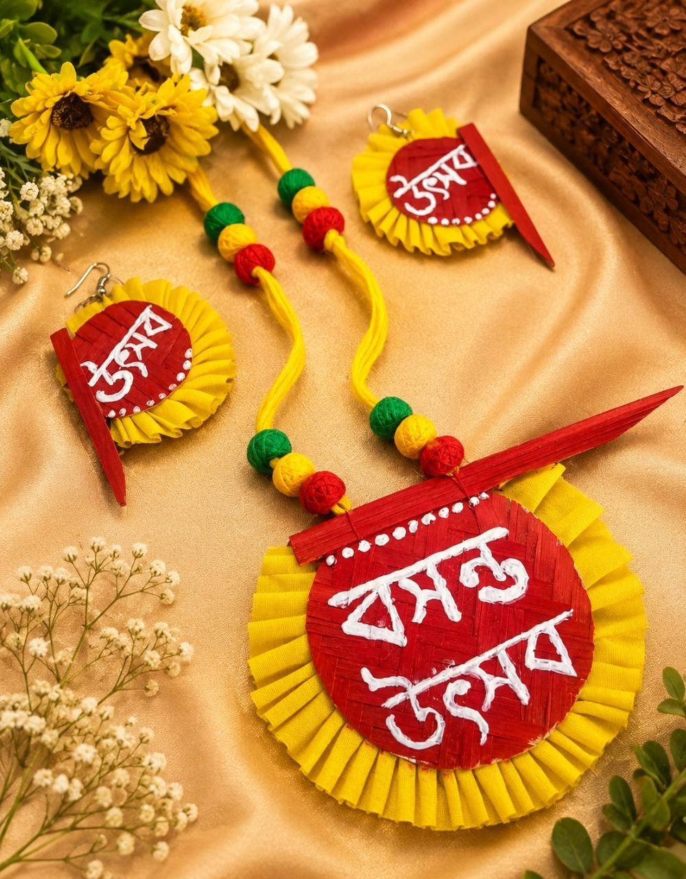 Crafted jewellery set