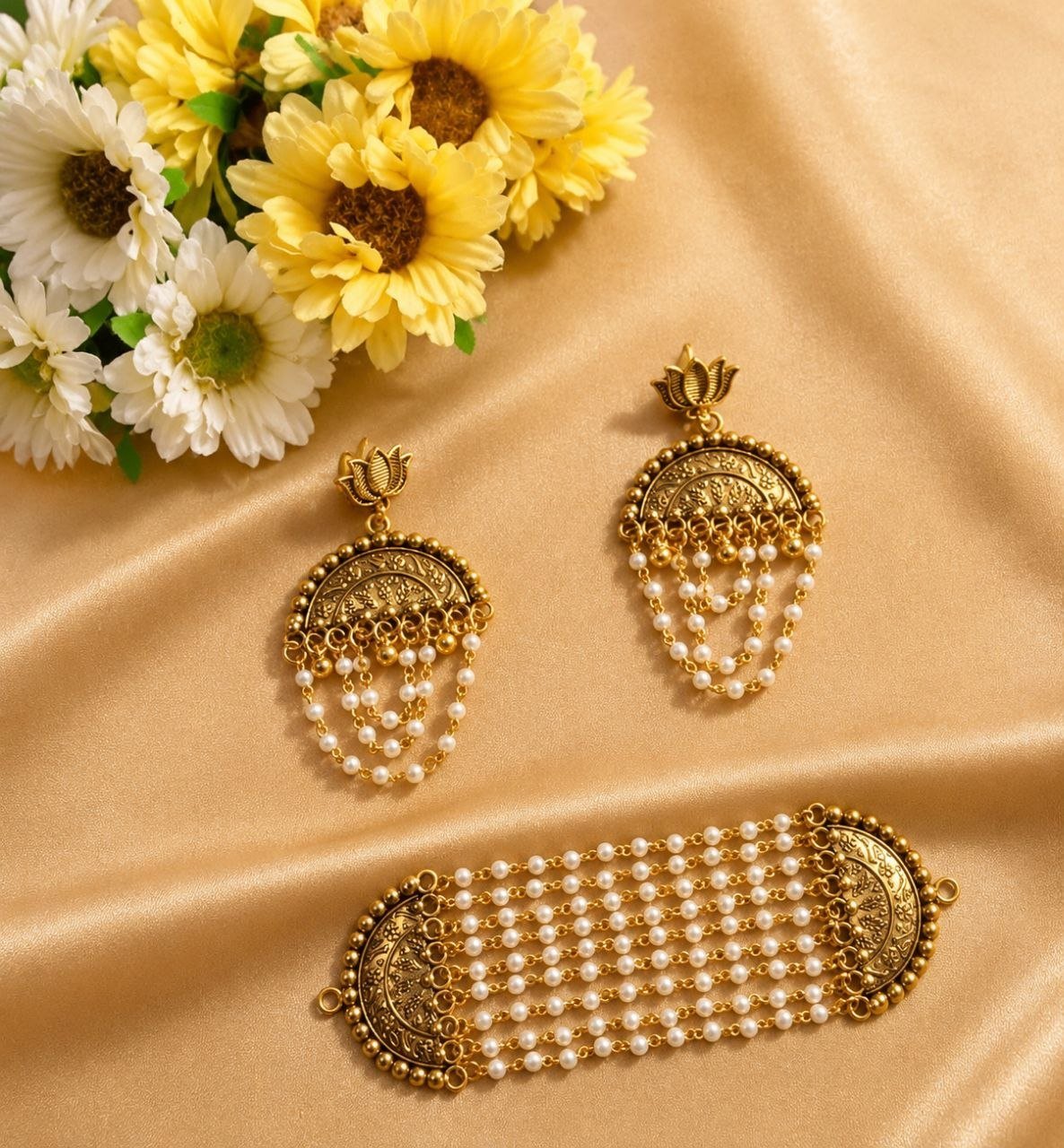 Oxidise golden chokker set