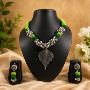 Fancy jewellery set
